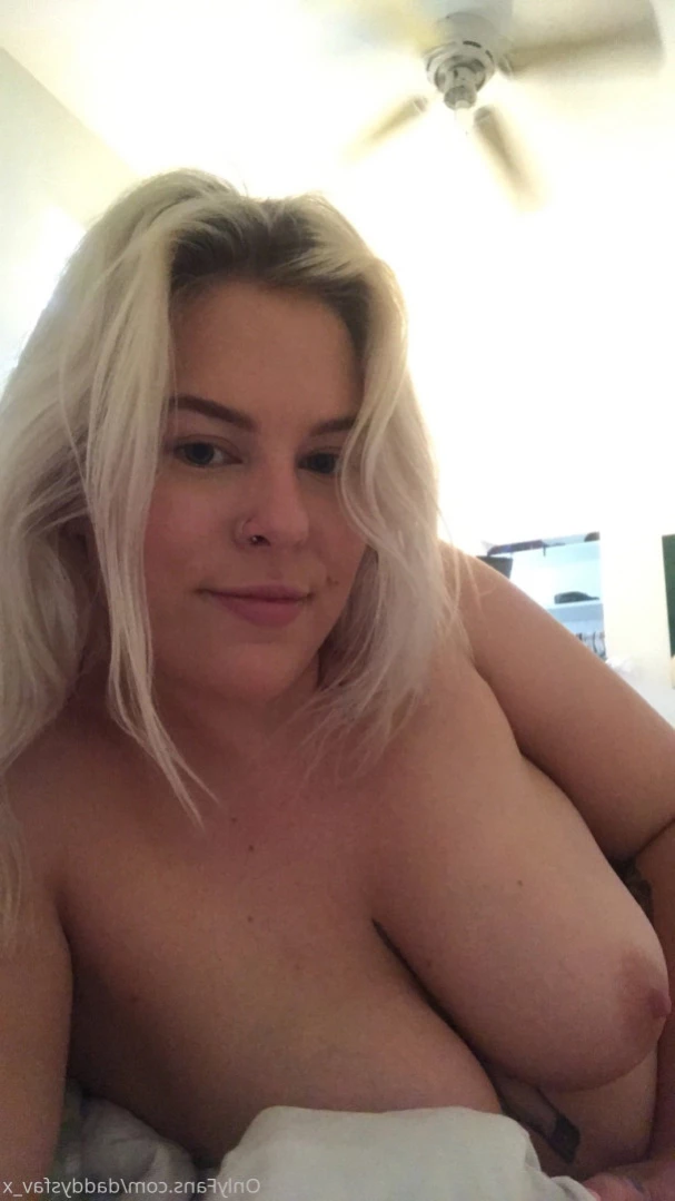 princess [ nakedgirloninternet ] Onlyfans leaked photo 14283349 on Hotleaks.tv
