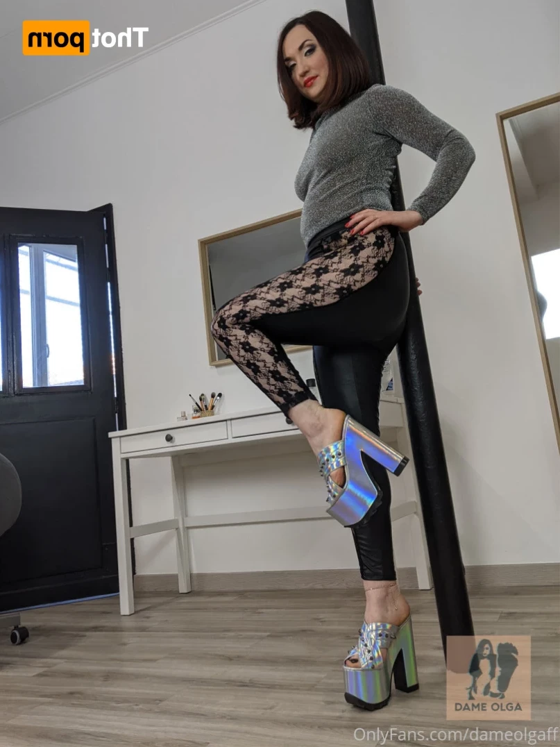 Dame Olga [ dameolgaff ] Onlyfans leaked photo 14058408 on Hotleaks.tv