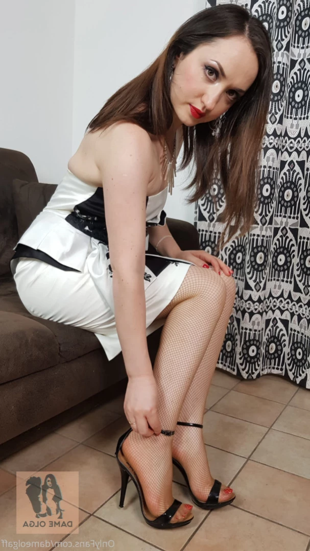 Dame Olga [ dameolgaff ] Onlyfans leaked photo 15818549 on Hotleaks.tv