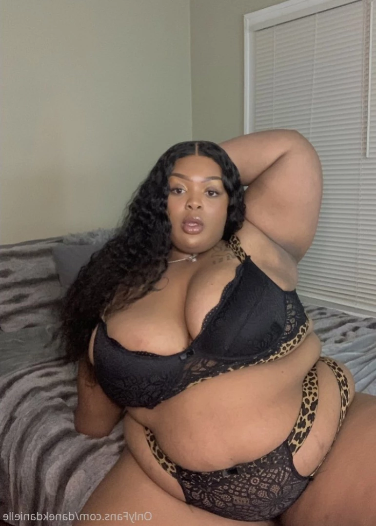 Danek ✨ [ danekdanielle ] Onlyfans leaked photo 11479451 on Hotleaks.tv