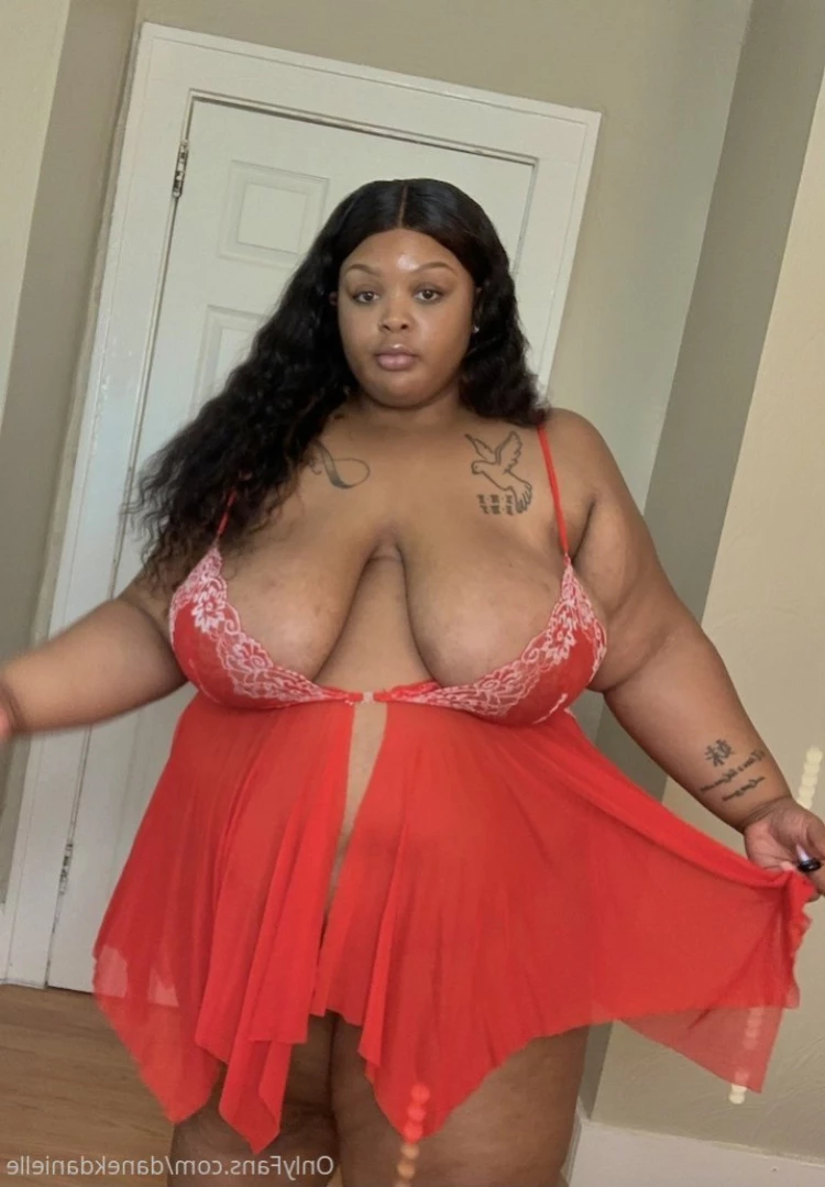 Danek ✨ [ danekdanielle ] Onlyfans leaked photo 12078978 on Hotleaks.tv