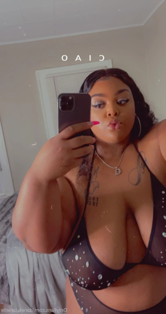 Danek ✨ [ danekdanielle ] Onlyfans leaked photo 15463342 on Hotleaks.tv