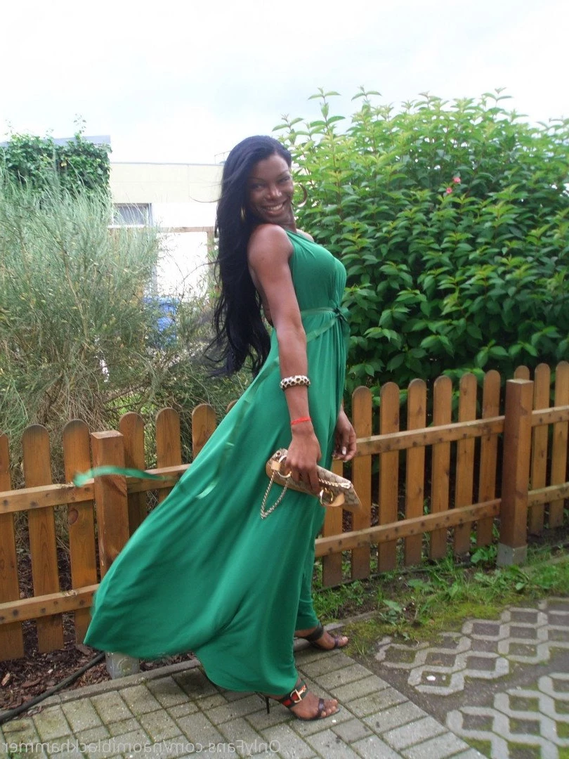 Nblackhammer [ naomiblackhammer ] Onlyfans leaked photo 873125 on Hotleaks.tv