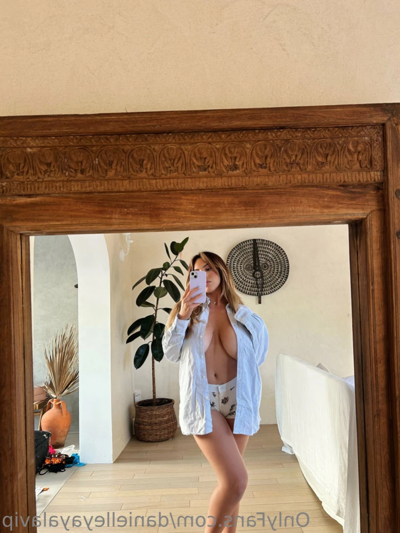 Danielley Ayala [ danielleyayalavip ] Onlyfans leaked photo 11975867 on Hotleaks.tv