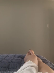 873739