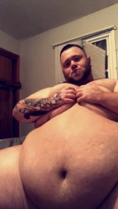 15735443