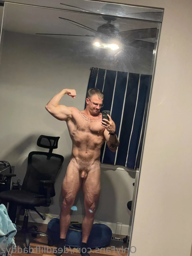 Deadlift 4 booty gains [ deadliftdaddyz ] Onlyfans leaked photo 11957542 on Hotleaks.tv