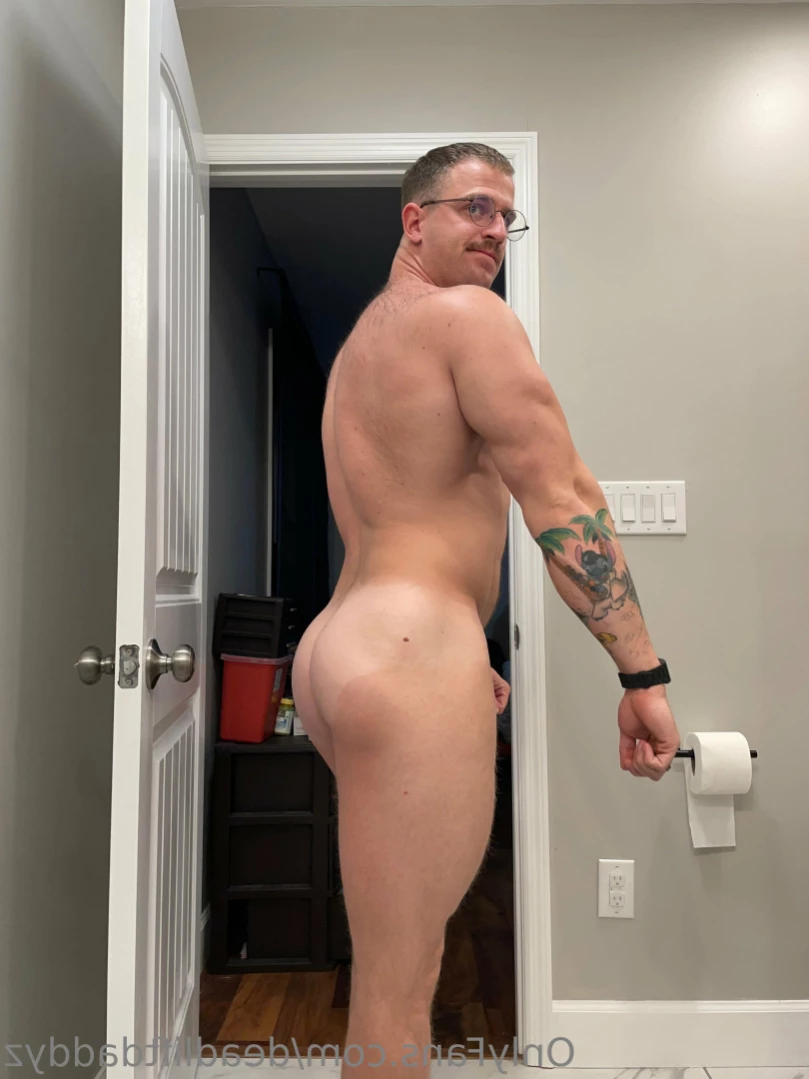 Deadlift 4 booty gains [ deadliftdaddyz ] Onlyfans leaked photo 15250377 on Hotleaks.tv