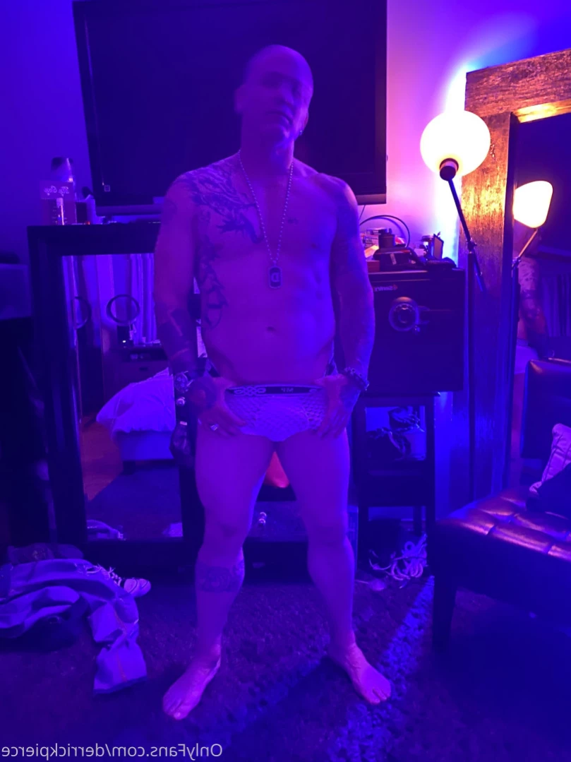 Derrick Pierce [ derrickpierce ] Onlyfans leaked photo 11828332 on Hotleaks.tv