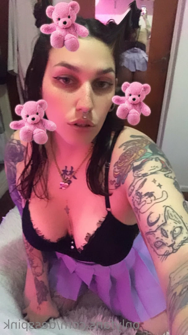 𝒮𝓆𝓊𝒾𝓇𝓉 𝓆𝓊𝑒𝑒𝓃  👑💦 [ desspink ] Onlyfans leaked photo 11827293 on Hotleaks.tv