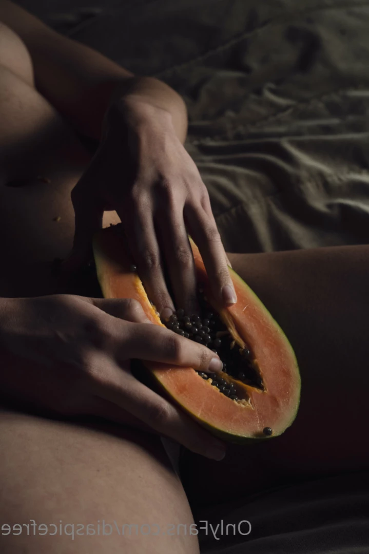 Dia Spice ✨ Natural Bushy GF [ diaspicefree ] Onlyfans leaked photo 11834467 on Hotleaks.tv