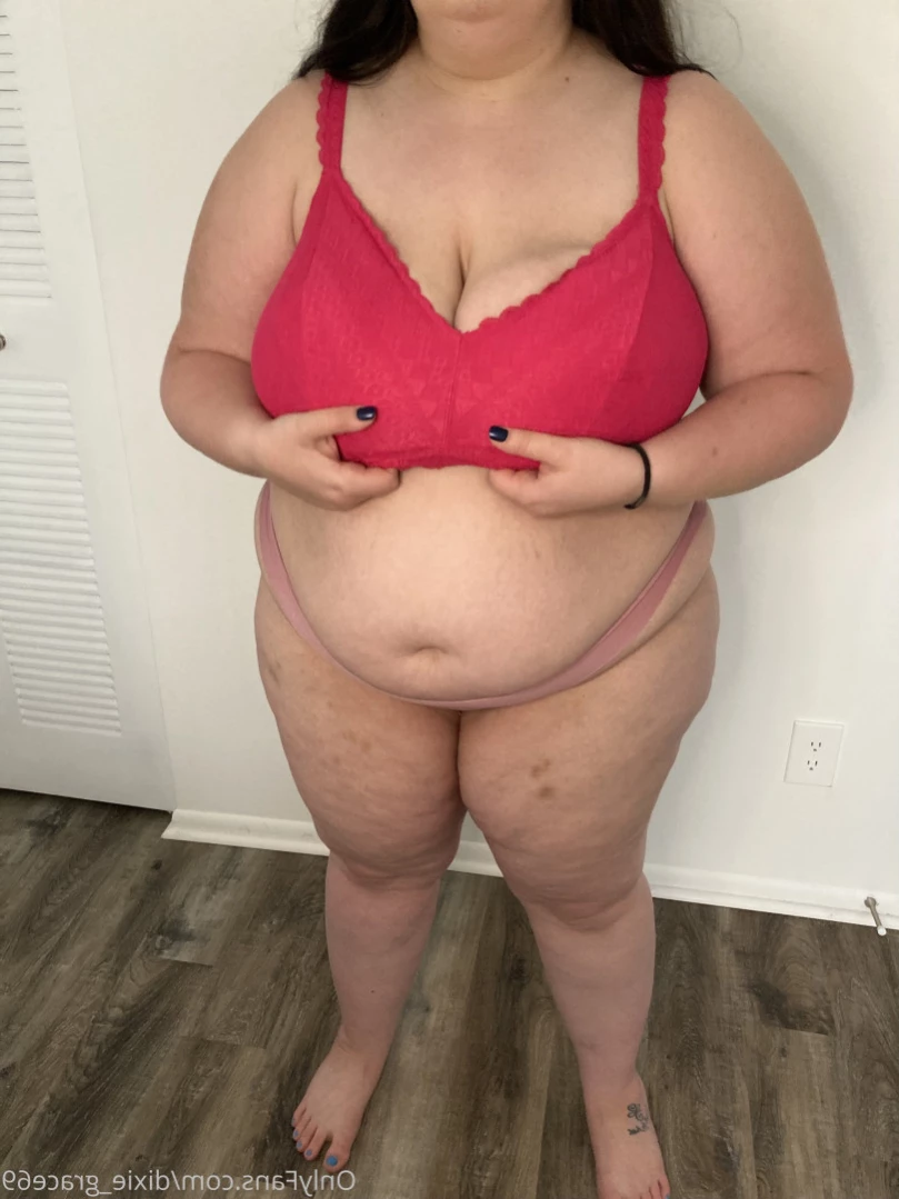 Dixie Grace [ dixie_grace69 ] Onlyfans leaked photo 11831433 on Hotleaks.tv
