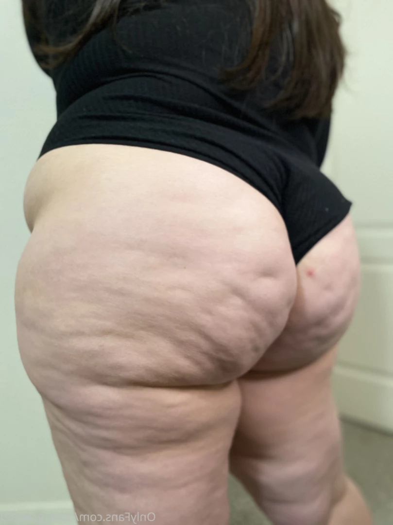 Dixie Grace [ dixie_grace69 ] Onlyfans leaked photo 11831505 on Hotleaks.tv