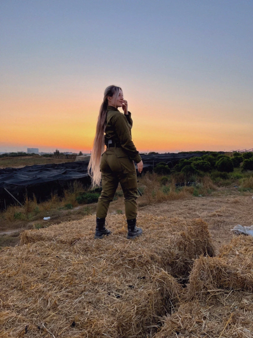 Gun Waifu [ nataliafadeev ] Onlyfans leaked photo 11934426 on Hotleaks.tv