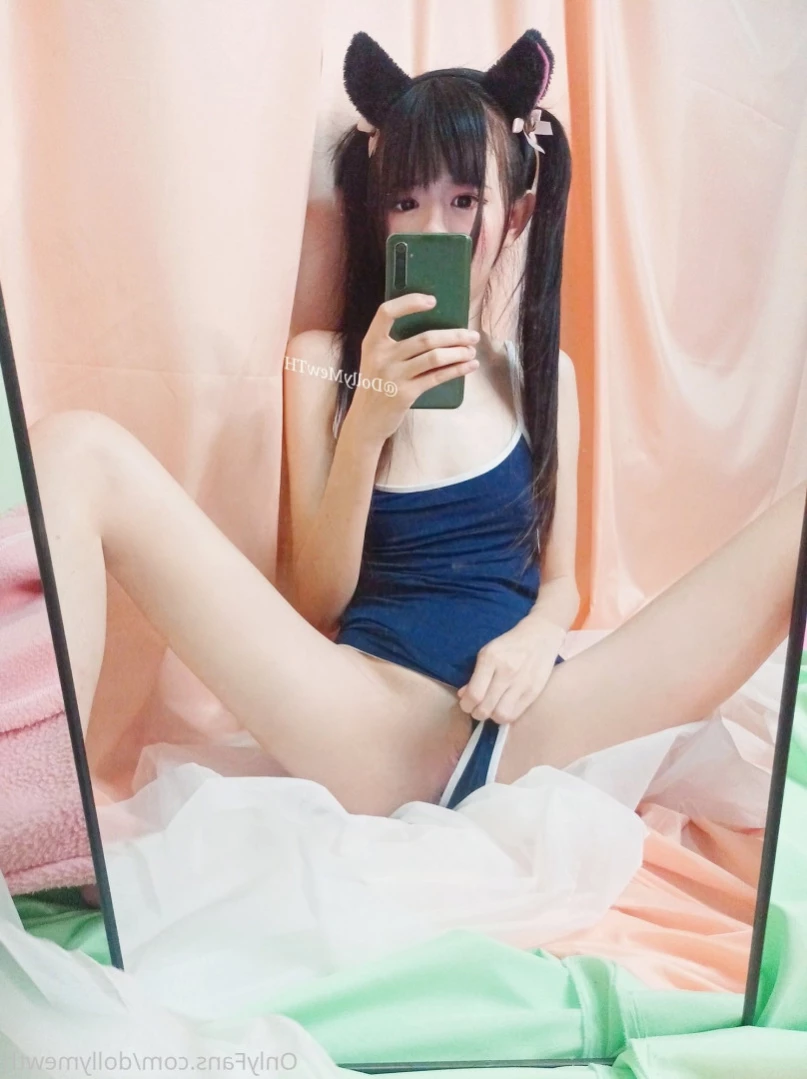 DollyMew💕 [ dollymewth ] Onlyfans leaked photo 11821277 on Hotleaks.tv