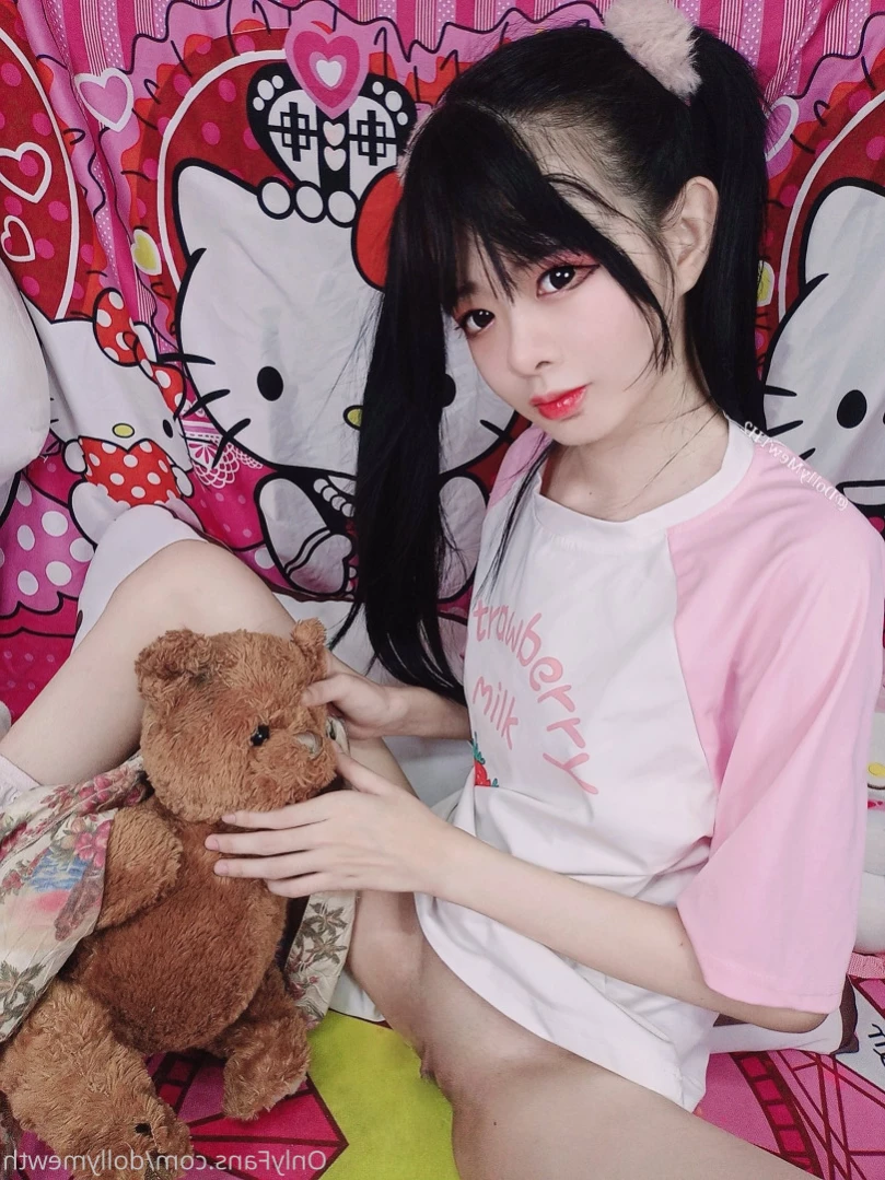 DollyMew💕 [ dollymewth ] Onlyfans leaked photo 15918731 on Hotleaks.tv