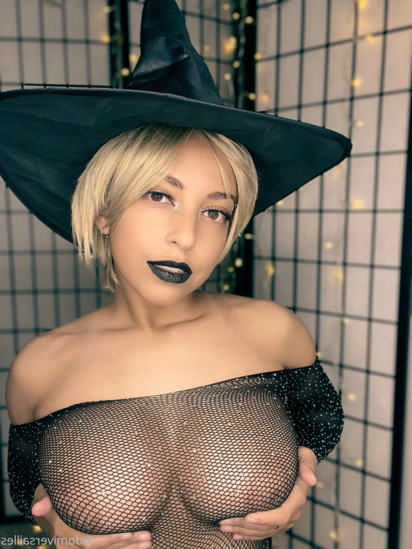 Domi Versailles [ domiversailles ] Onlyfans leaked photo 11926649 on Hotleaks.tv