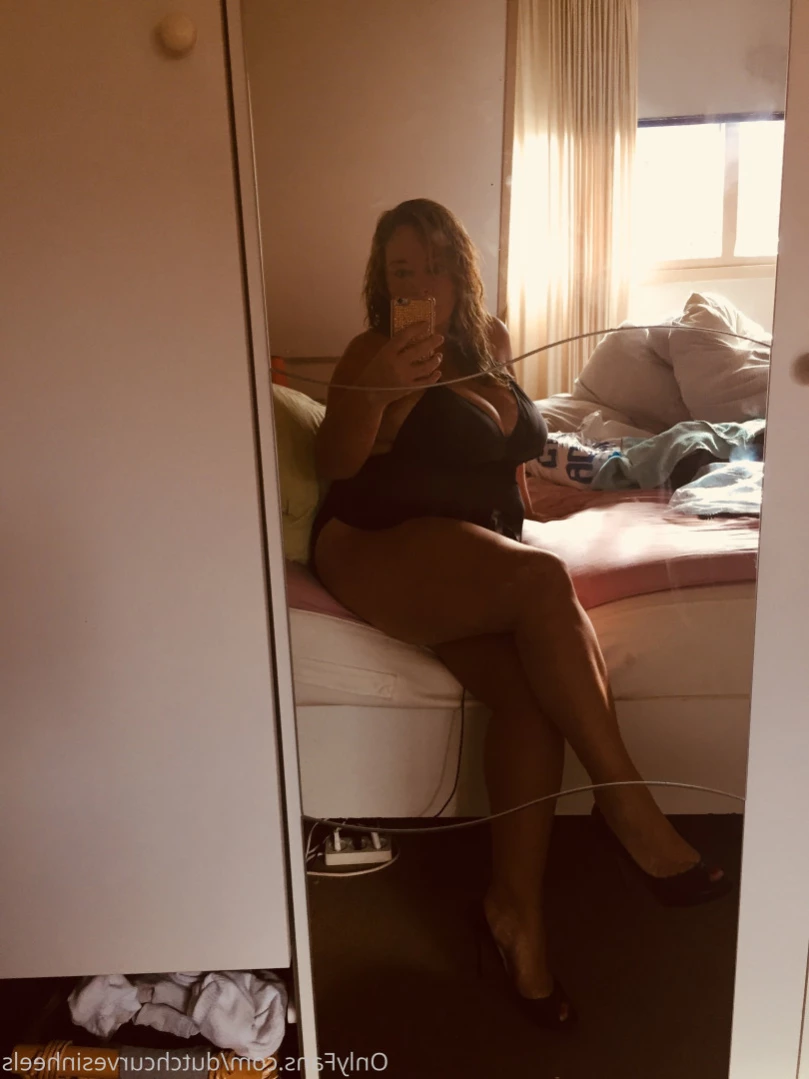 dutchcurvesinheels Onlyfans leaked photo 11612608 on Hotleaks.tv