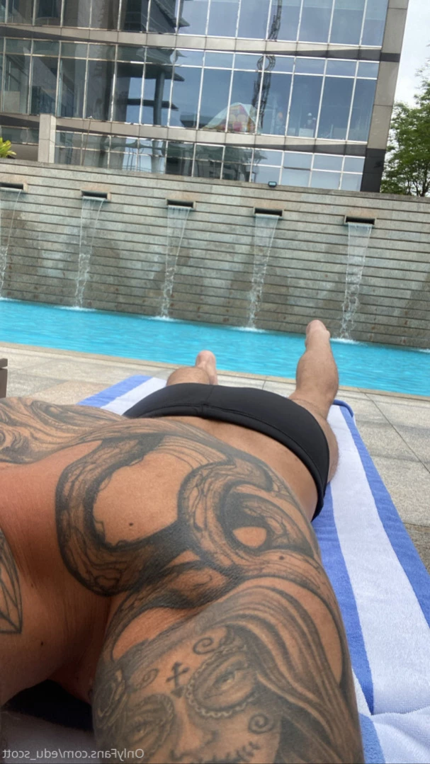 💈Naked barber  💇🏻‍♂️💈 [ edu_scott ] Onlyfans leaked photo 11909585 on Hotleaks.tv