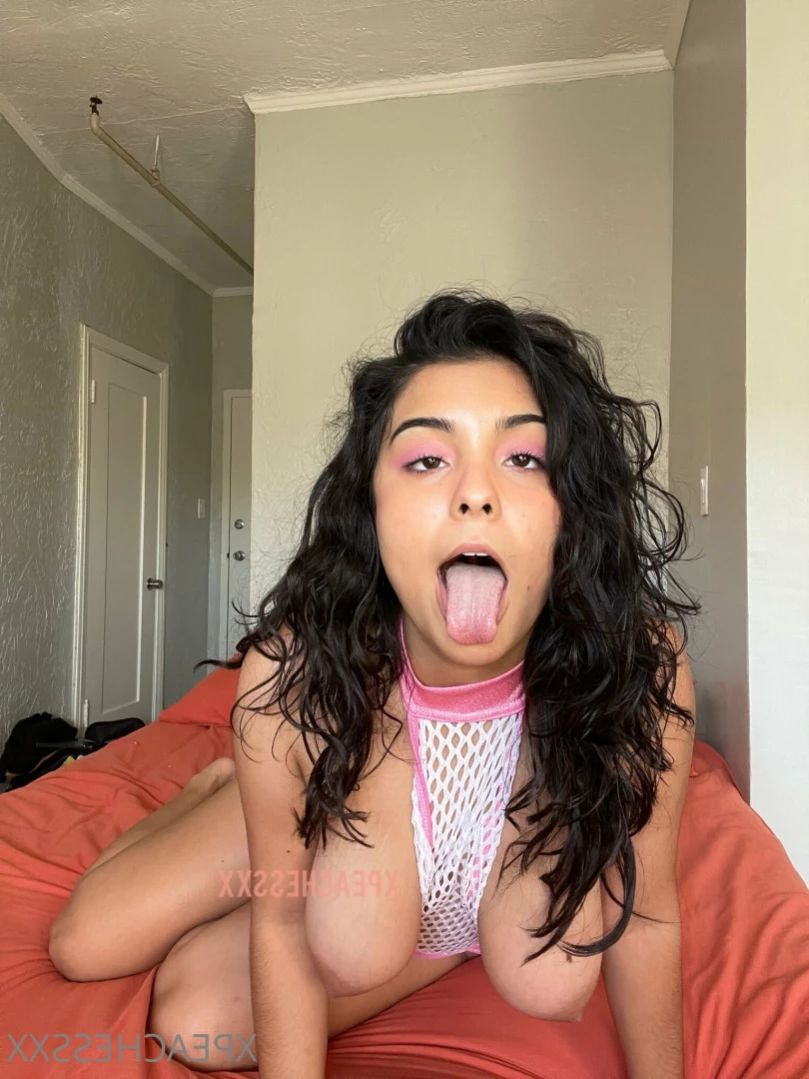 Electra [ electraxpeach ] Onlyfans leaked photo 12415961 on Hotleaks.tv