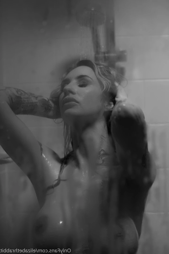 Elizabeth Rabbit [ elizabethrabbit ] Onlyfans leaked photo 14876735 on Hotleaks.tv