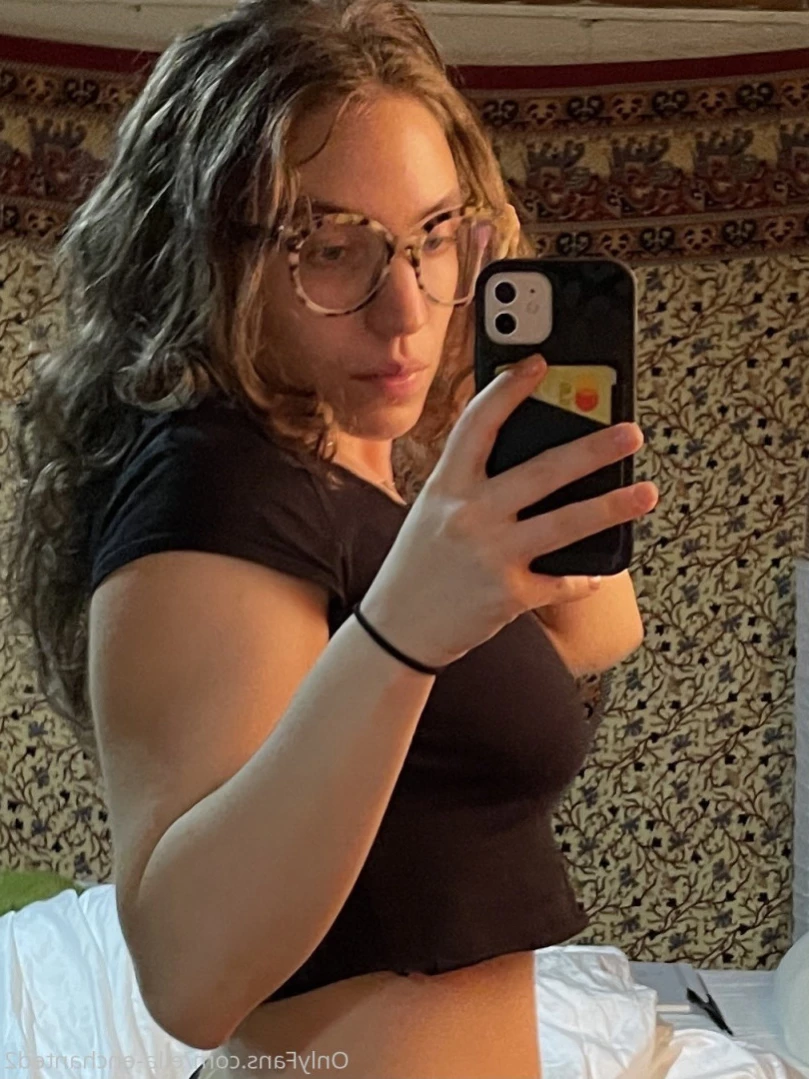 El [ ella-enchanted2 ] Onlyfans leaked photo 12254753 on Hotleaks.tv