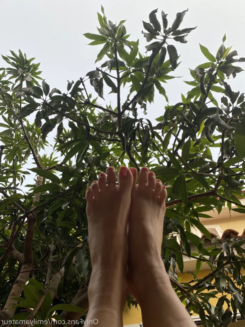 Emily 💋 [ emilyamateur ] Onlyfans leaked photo 11637570 on Hotleaks.tv