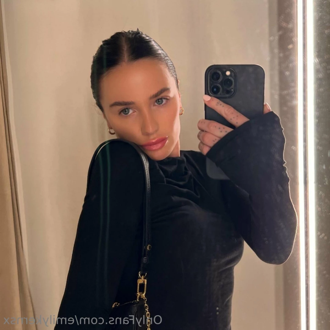 Emily [ emilykernsx ] Onlyfans leaked photo 16230892 on Hotleaks.tv