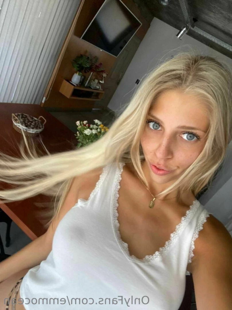 Emma 👄 [ emmocean ] Onlyfans leaked photo 10984437 on Hotleaks.tv