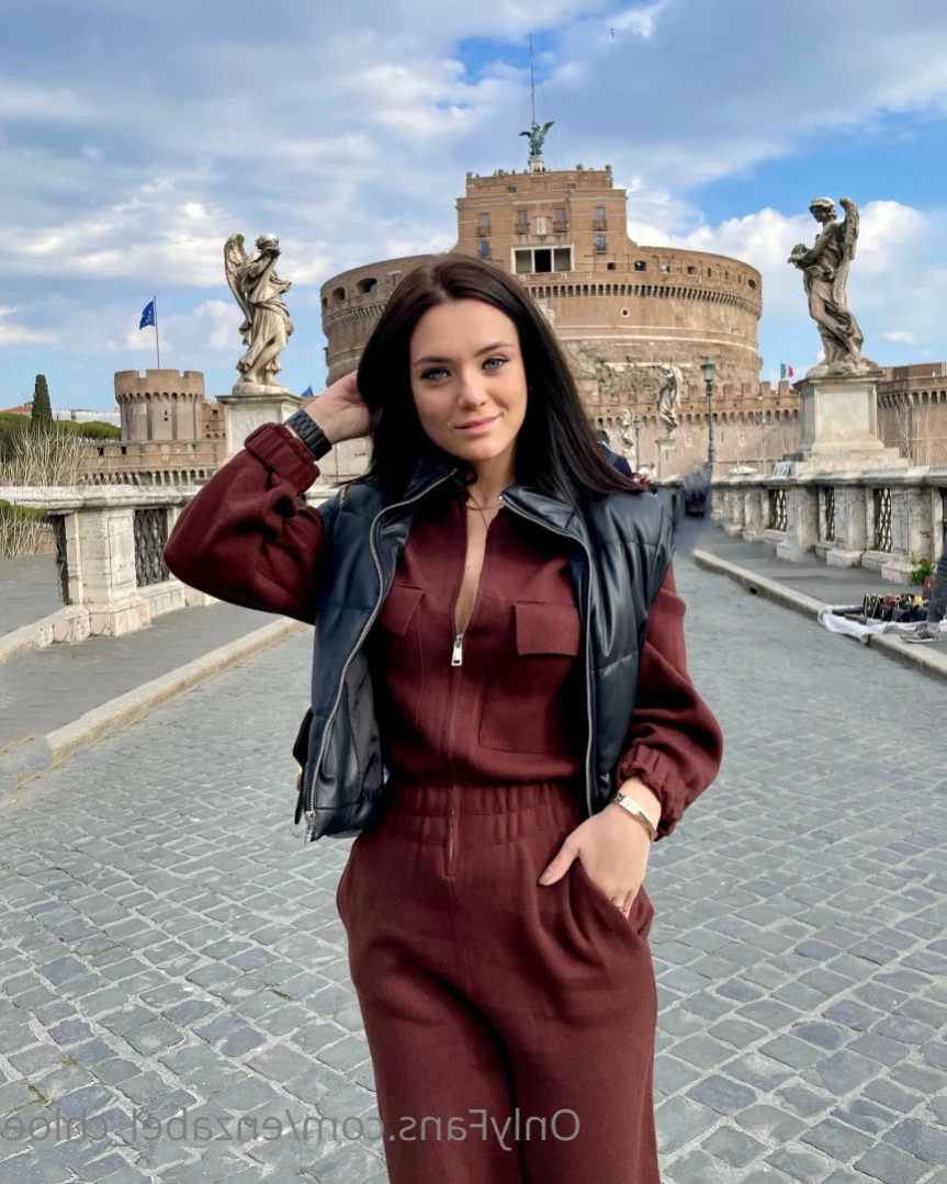 enzabel_chloe Onlyfans leaked photo 16209293 on Hotleaks.tv
