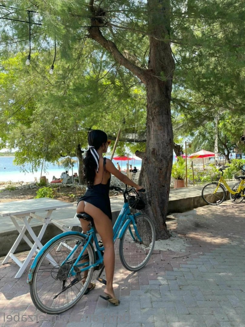 erzabel Onlyfans leaked photo 11832213 on Hotleaks.tv