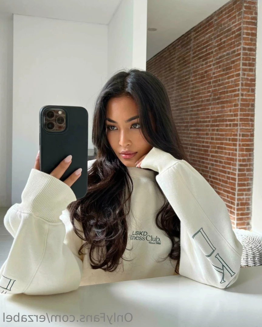 erzabel Onlyfans leaked photo 15237917 on Hotleaks.tv