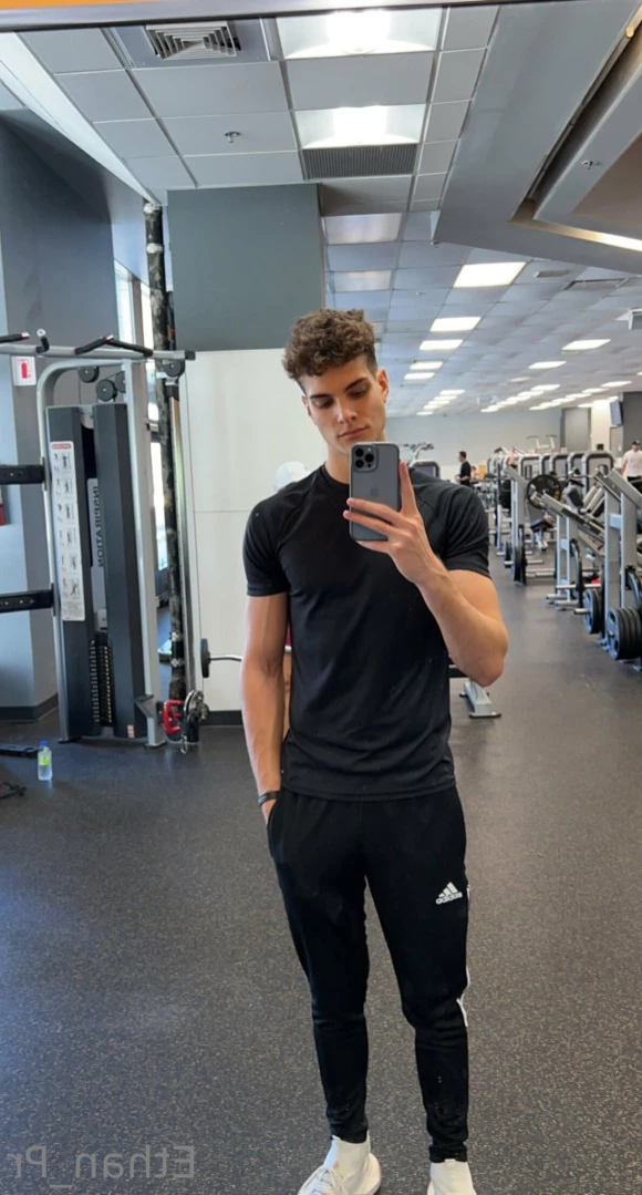 Ethan P [ ethan_pr ] Onlyfans leaked photo 11990563 on Hotleaks.tv