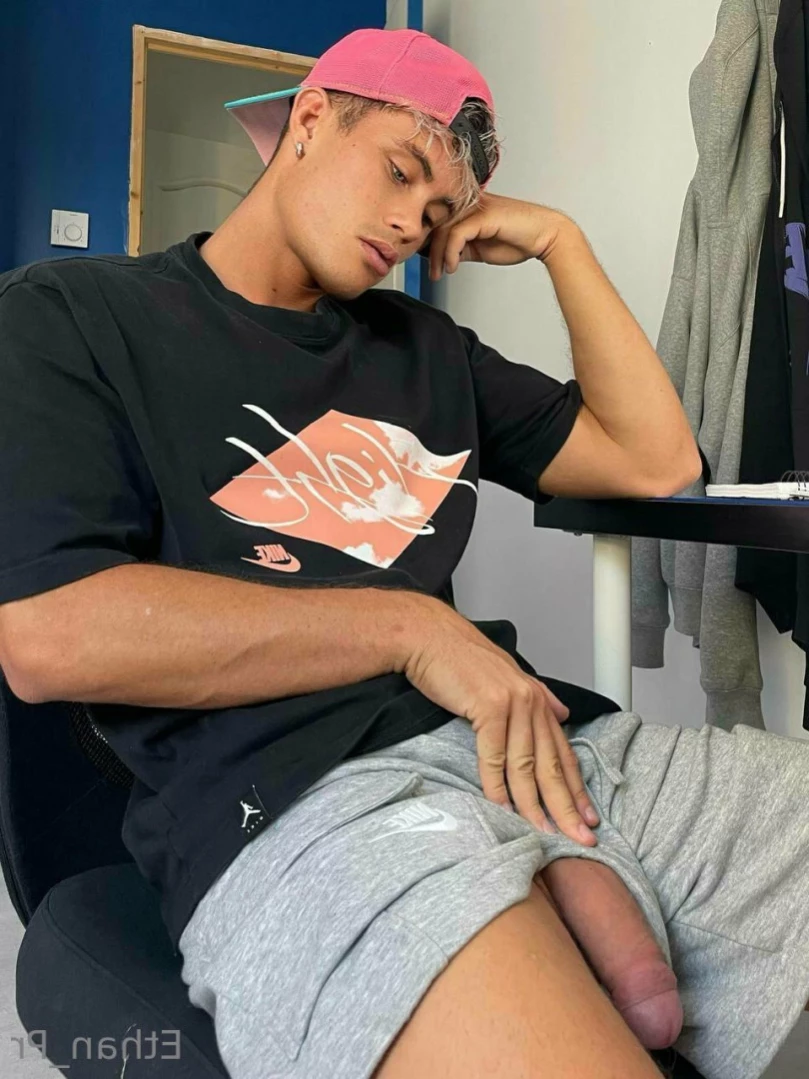 Ethan P [ ethan_pr ] Onlyfans leaked photo 12234823 on Hotleaks.tv