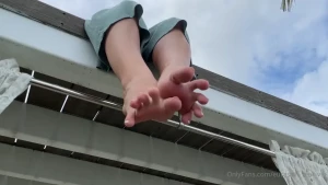 Eurasian Feet VIP [ eurasian_feet_vip ] Onlyfans leaked video 10936066 on Hotleaks.tv