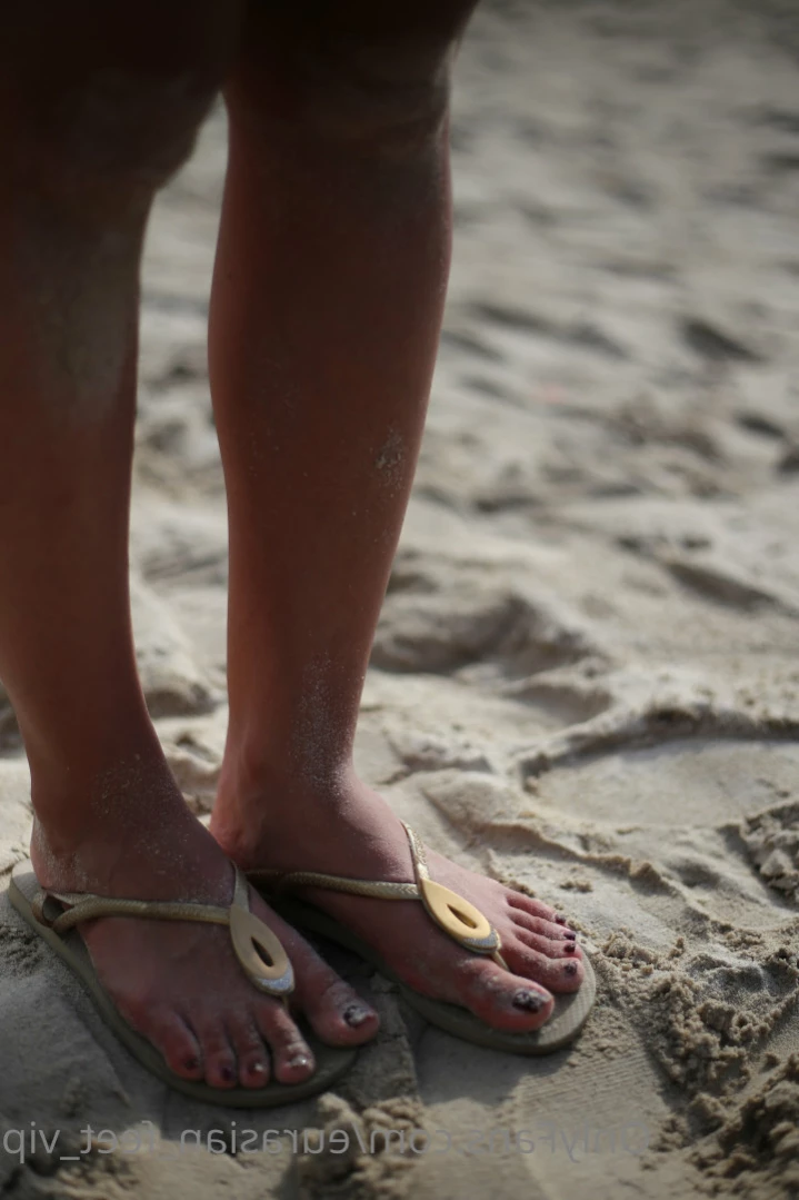Eurasian Feet VIP [ eurasian_feet_vip ] Onlyfans leaked photo 11978479 on Hotleaks.tv