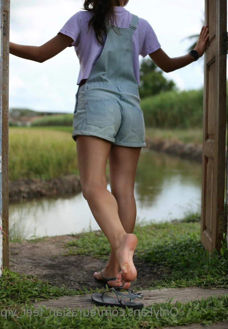 Eurasian Feet VIP [ eurasian_feet_vip ] Onlyfans leaked photo 12229181 on Hotleaks.tv