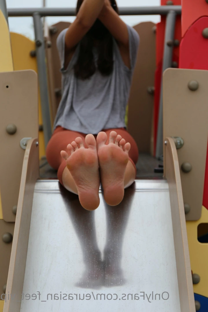 Eurasian Feet VIP [ eurasian_feet_vip ] Onlyfans leaked photo 12230744 on Hotleaks.tv