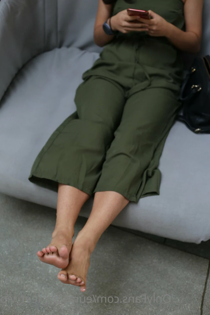 Eurasian Feet VIP [ eurasian_feet_vip ] Onlyfans leaked photo 15030144 on Hotleaks.tv