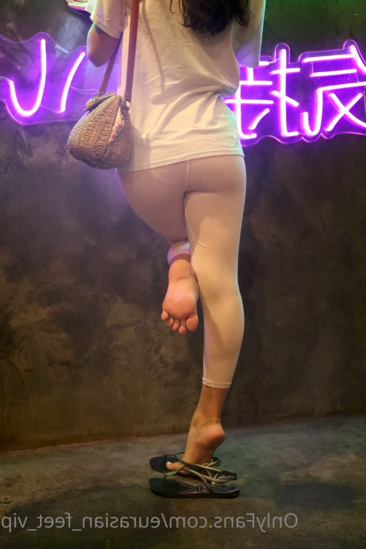 Eurasian Feet VIP [ eurasian_feet_vip ] Onlyfans leaked photo 15464290 on Hotleaks.tv