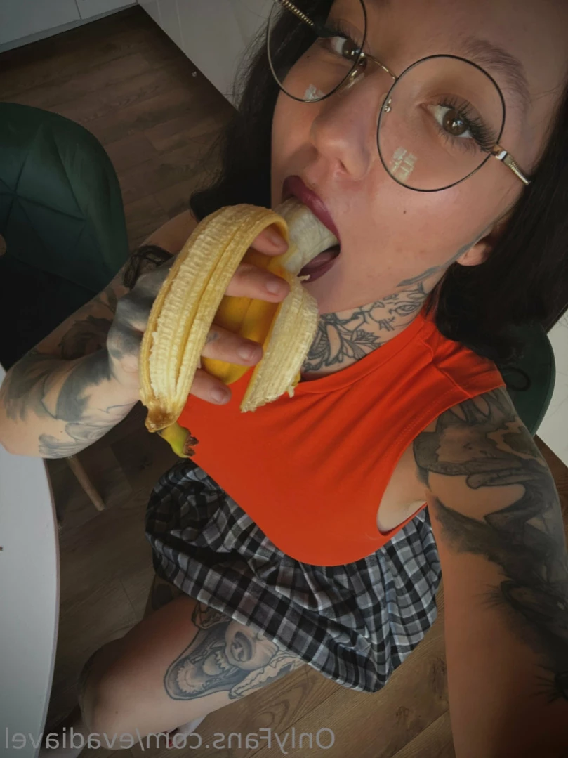 Huge TIIITS 👅👅 [ evadiavel ] Onlyfans leaked photo 12247465 on Hotleaks.tv