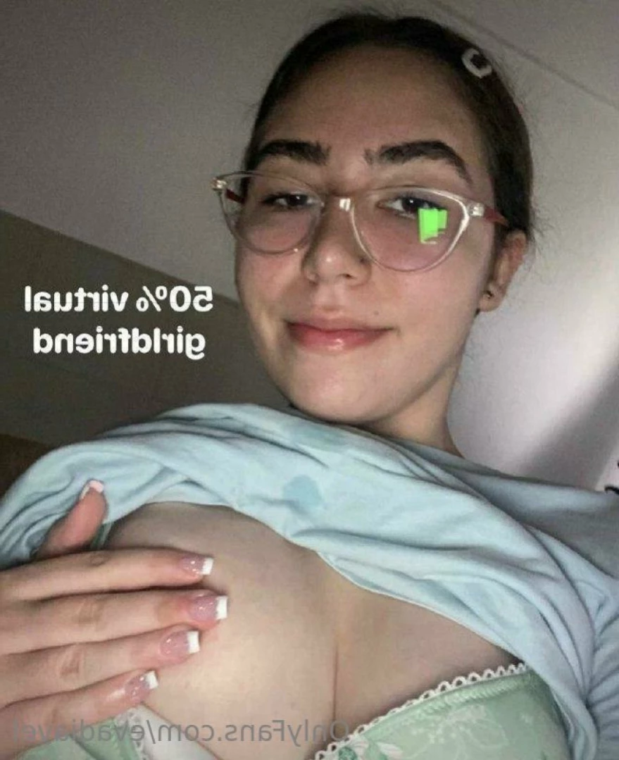 Huge TIIITS 👅👅 [ evadiavel ] Onlyfans leaked photo 15464235 on Hotleaks.tv