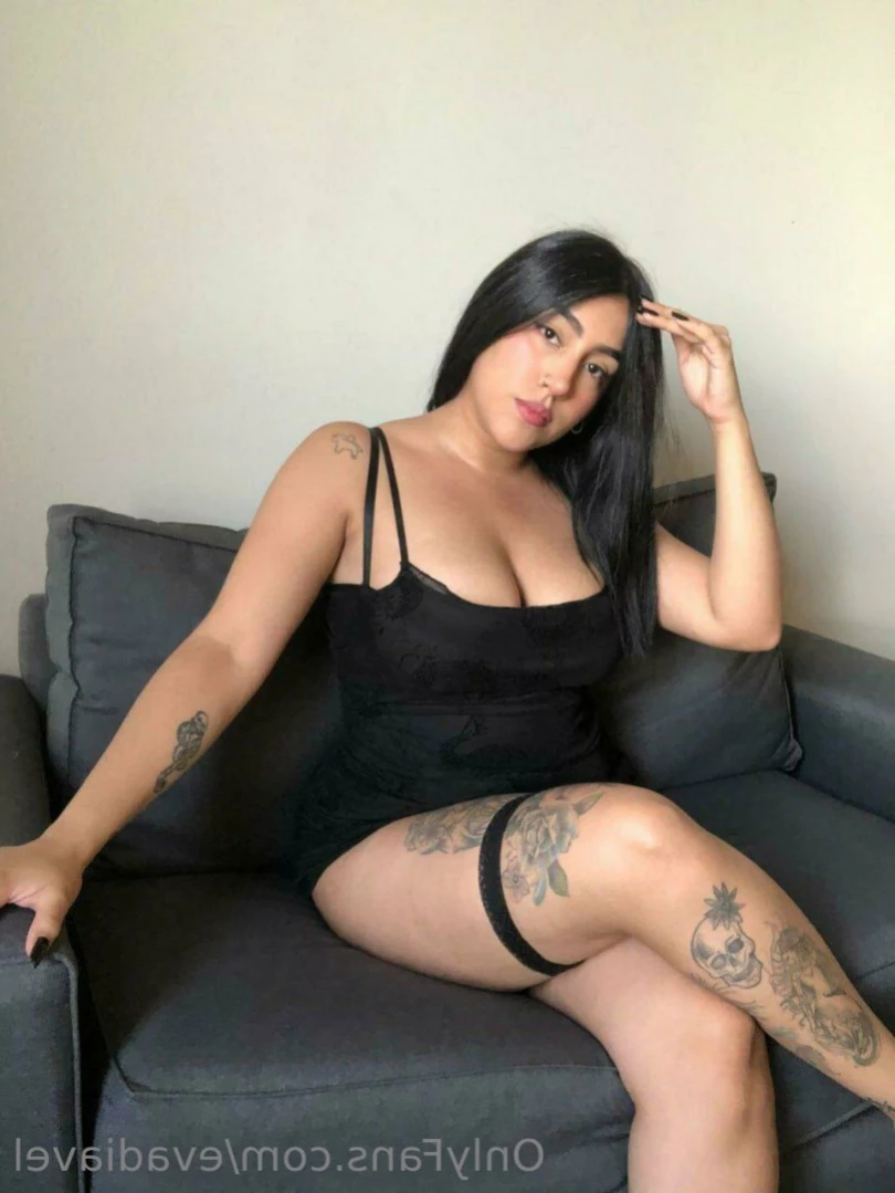Huge TIIITS 👅👅 [ evadiavel ] Onlyfans leaked photo 15956536 on Hotleaks.tv