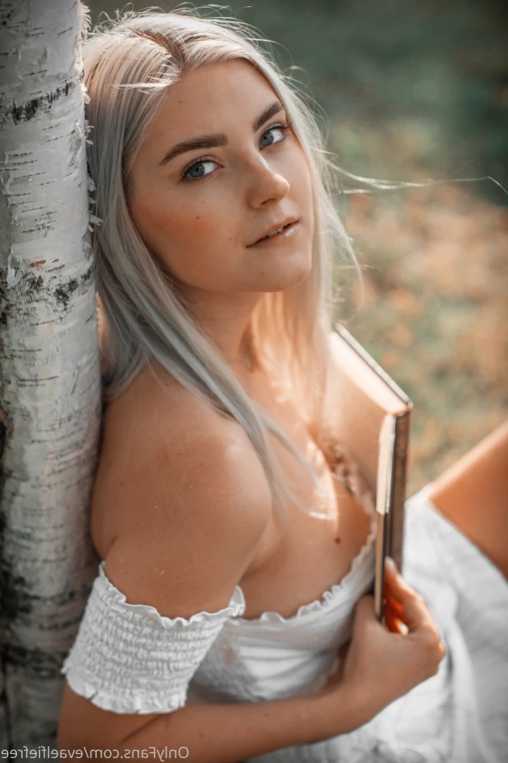 Eva Elfie [ evaelfiefree ] Onlyfans leaked photo 12247383 on Hotleaks.tv