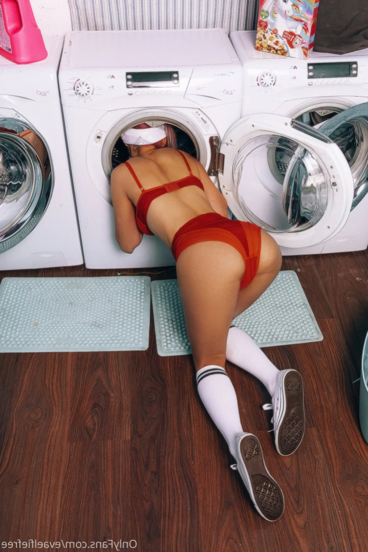 Eva Elfie [ evaelfiefree ] Onlyfans leaked photo 12575381 on Hotleaks.tv