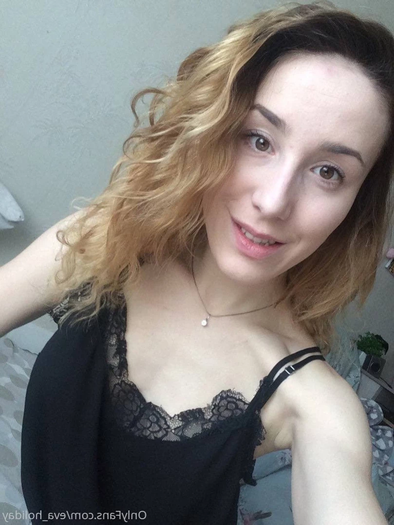 🎀Eva Holiday🎀 [ evaholiday ] Onlyfans leaked photo 12246975 on Hotleaks.tv