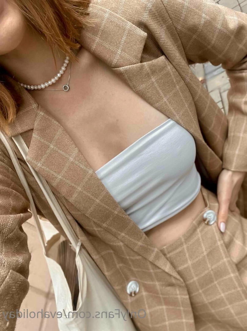 🎀Eva Holiday🎀 [ evaholiday ] Onlyfans leaked photo 12739965 on Hotleaks.tv