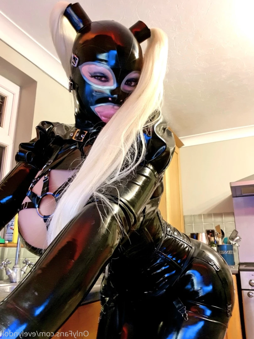 Evelyn Rubberdoll [ evelyndoll ] Onlyfans leaked photo 12219771 on Hotleaks.tv