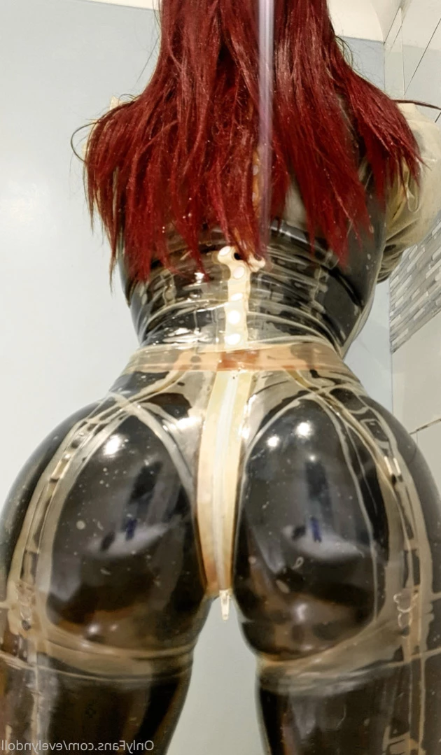 Evelyn Rubberdoll [ evelyndoll ] Onlyfans leaked photo 12222282 on Hotleaks.tv