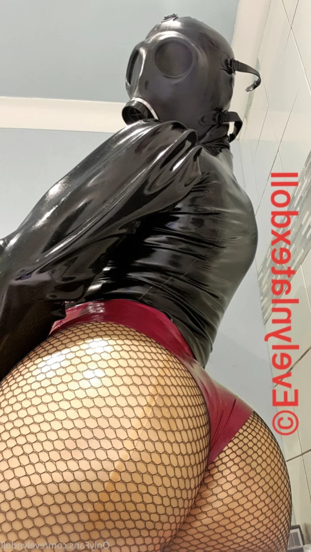 Evelyn Rubberdoll [ evelyndoll ] Onlyfans leaked photo 14403218 on Hotleaks.tv